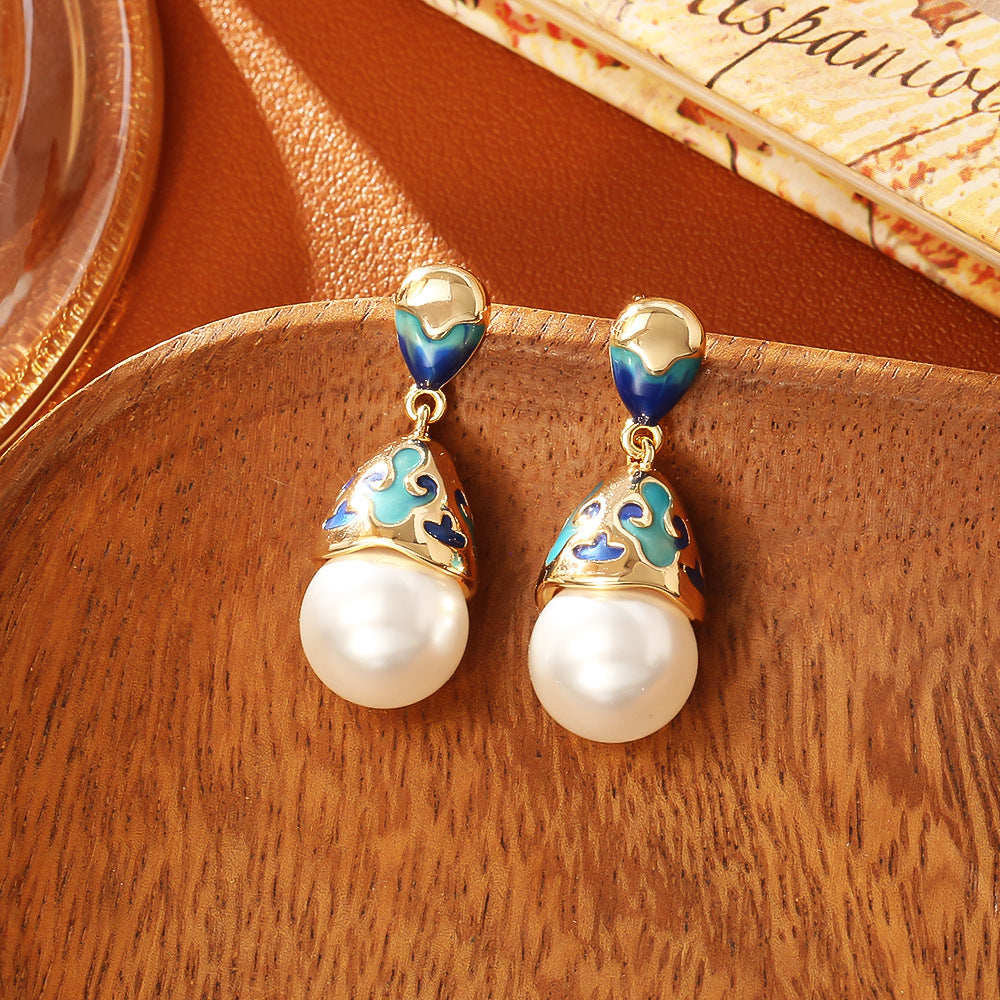 Enamel Pearl Stud Earrings High-end Fashion Elegant