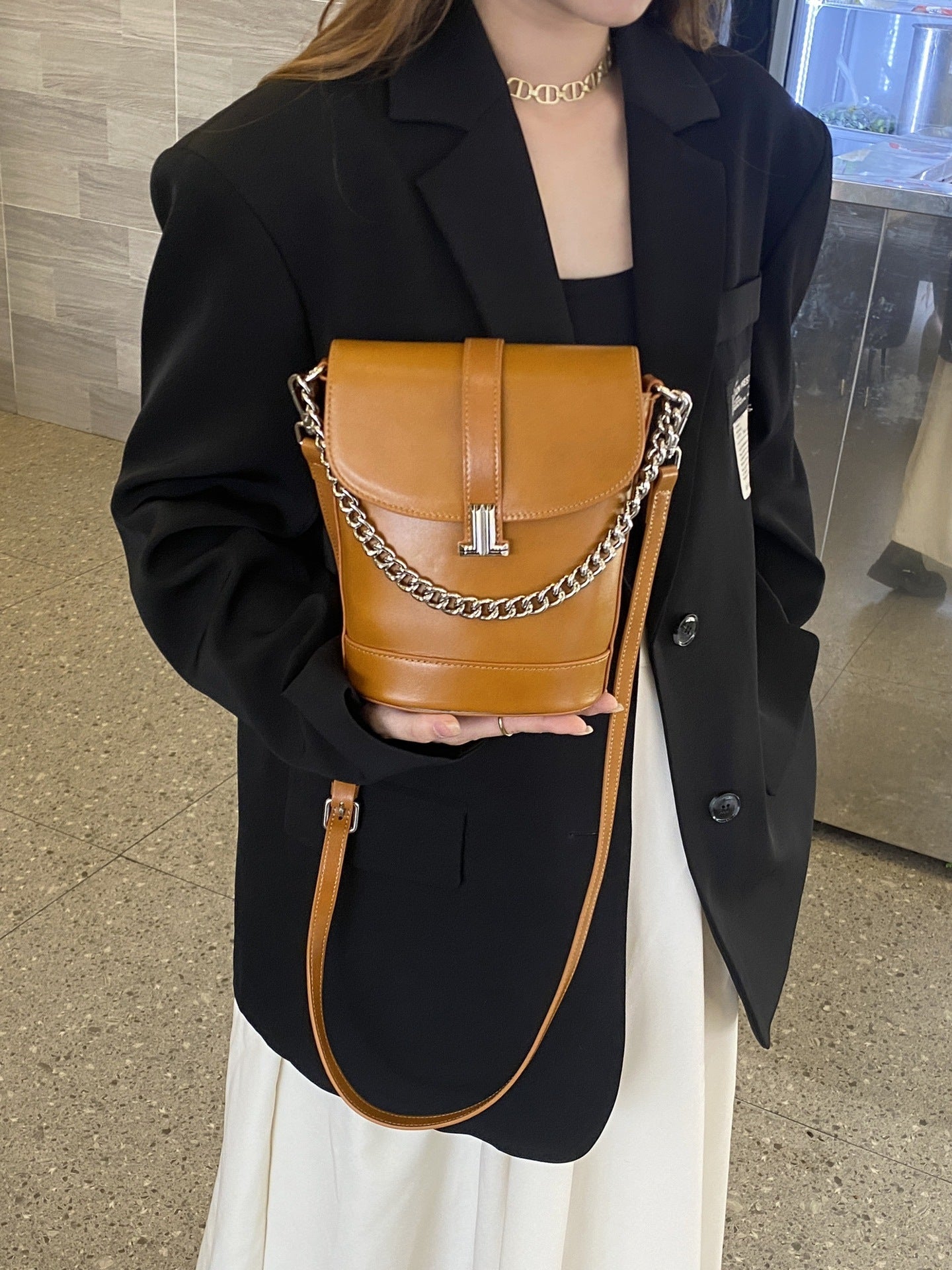 Leather Chain Women's First Layer Leather One-shoulder Crossbody Bag