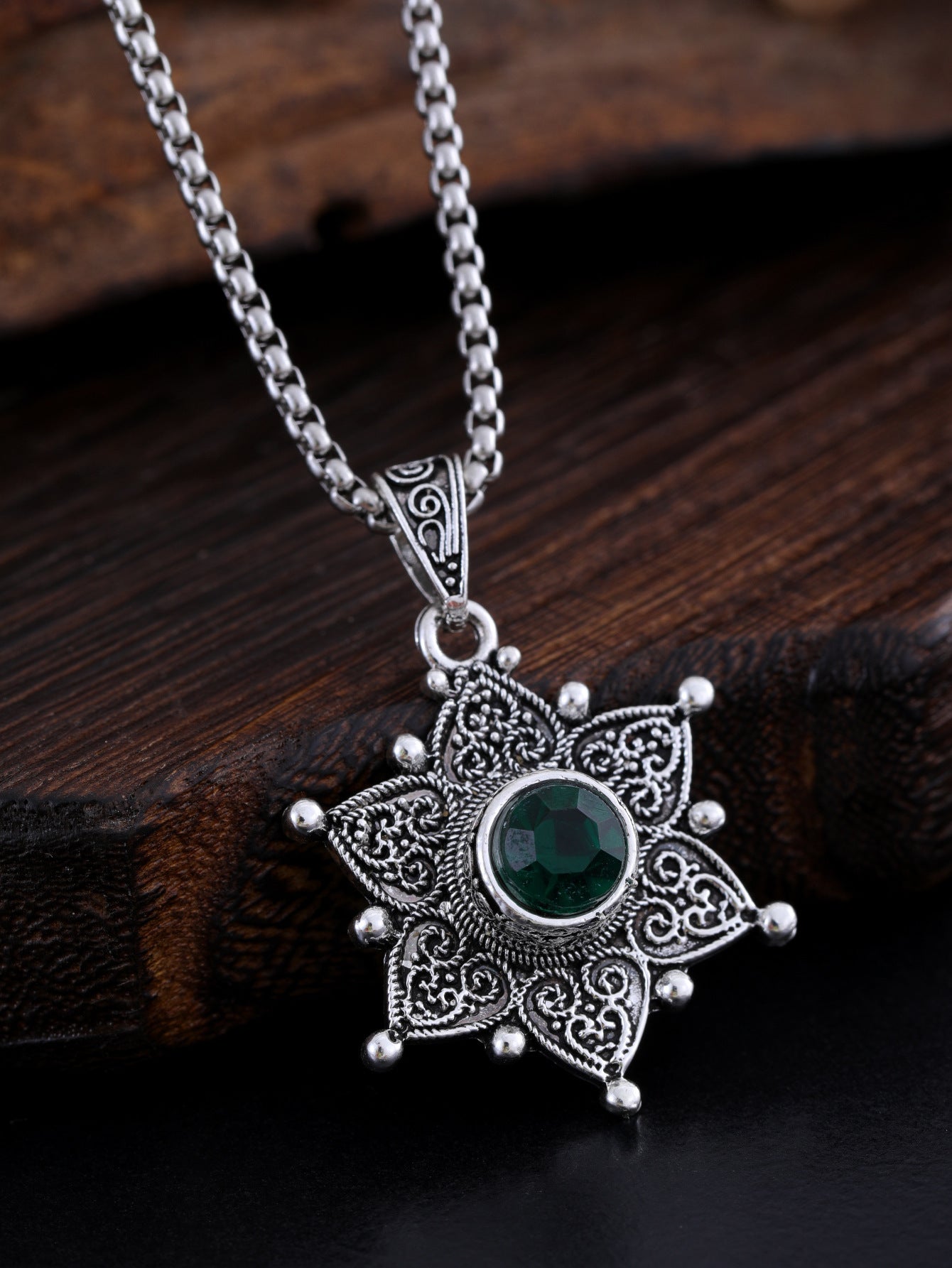 God's Eye Design Fashion Necklace Pendant