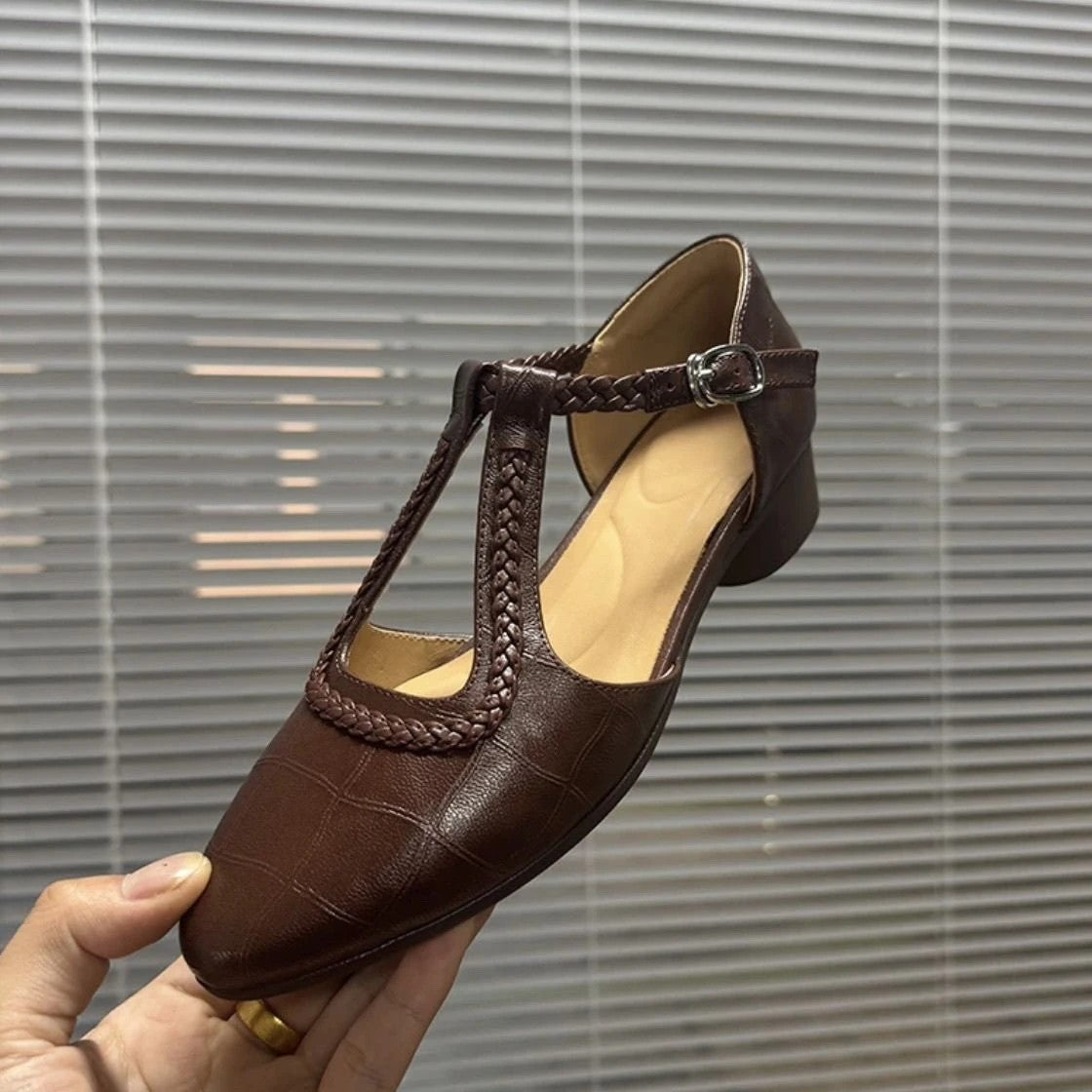 Chunky Heel Retro Fashion Comfortable Women's Sandals