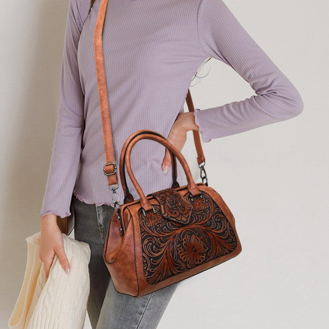 Handmade Carved One-shoulder Women's Leather Bag