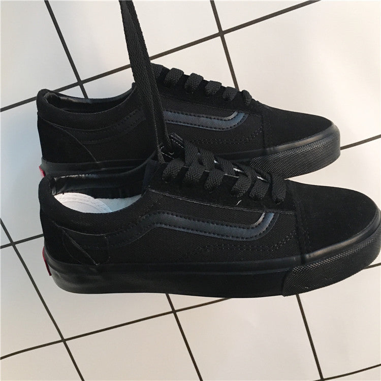 All black canvas shoes tide