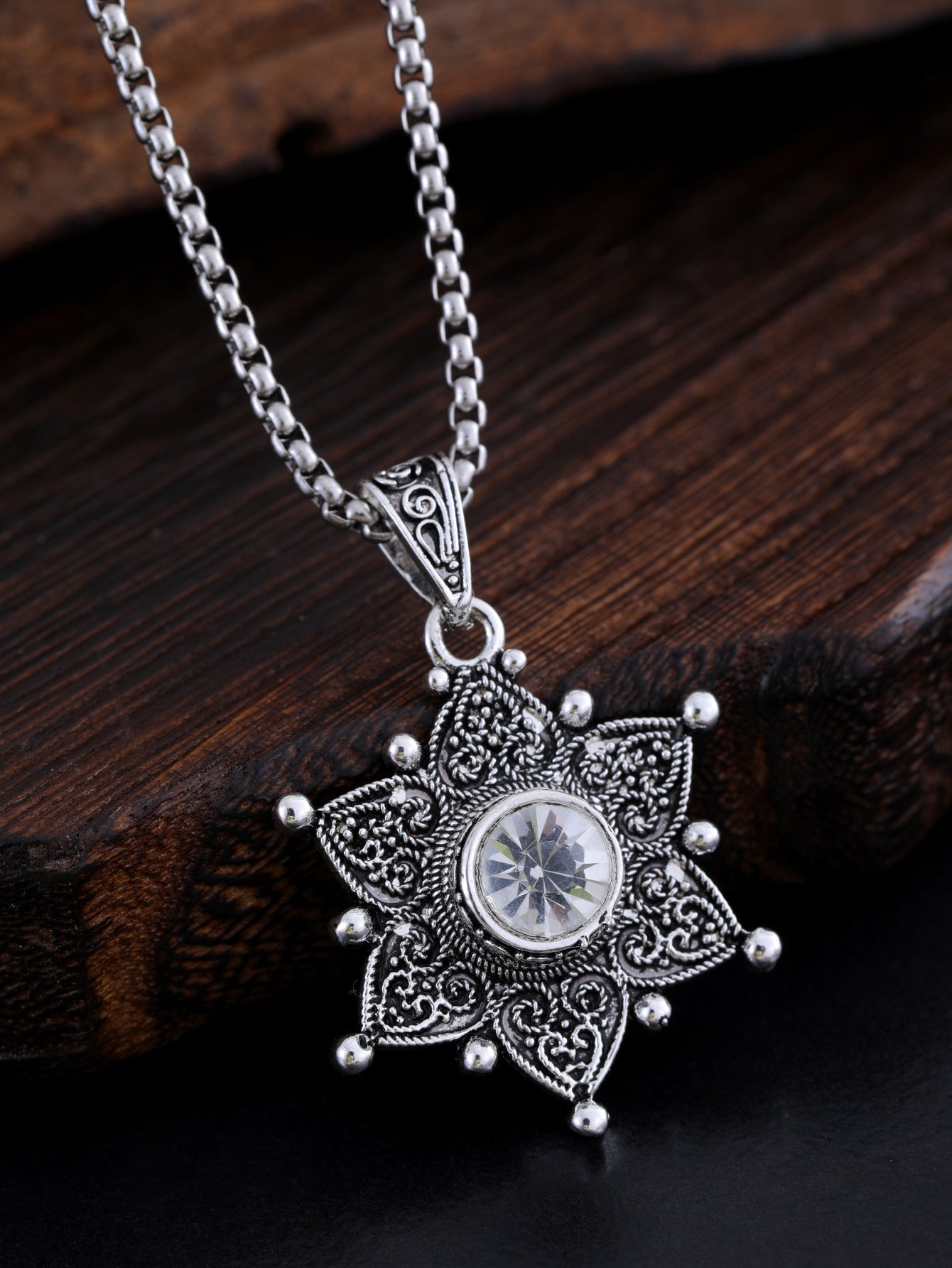 God's Eye Design Fashion Necklace Pendant