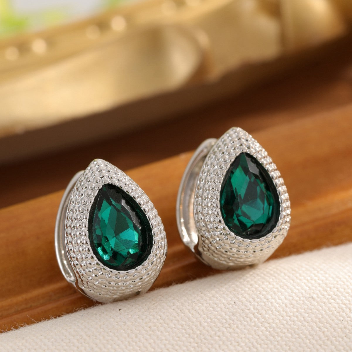 Niche Fashion Design Zircon Water Drop Durian Earrings