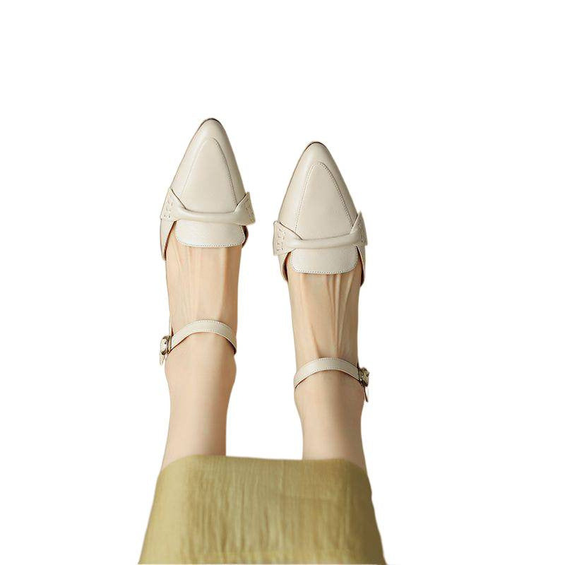 Pointed Toe Chunky Heel Retro Closed Toe Women's Sandals