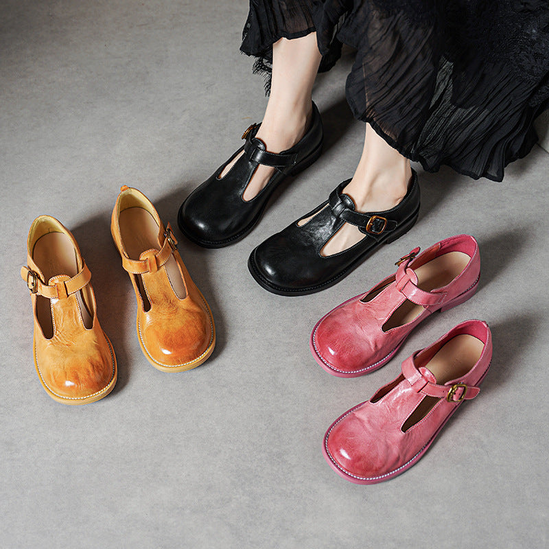 Low Heel Women's Retro Style Leather Flat Shoes