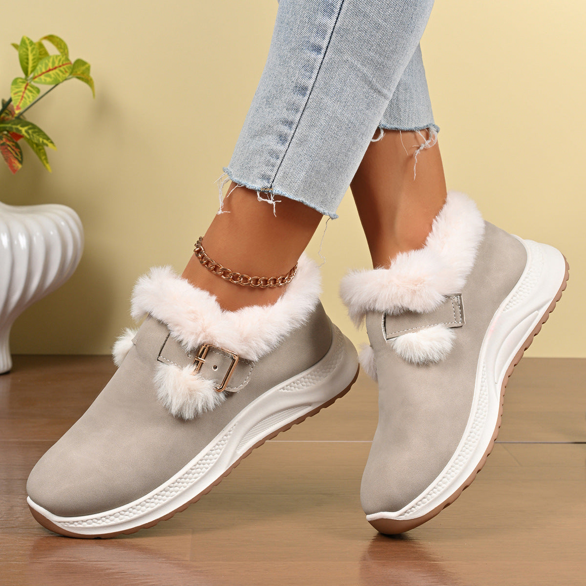 Winter Women's Fashion All-match Slip-on Thick Bottom Fluffy Cotton Shoes