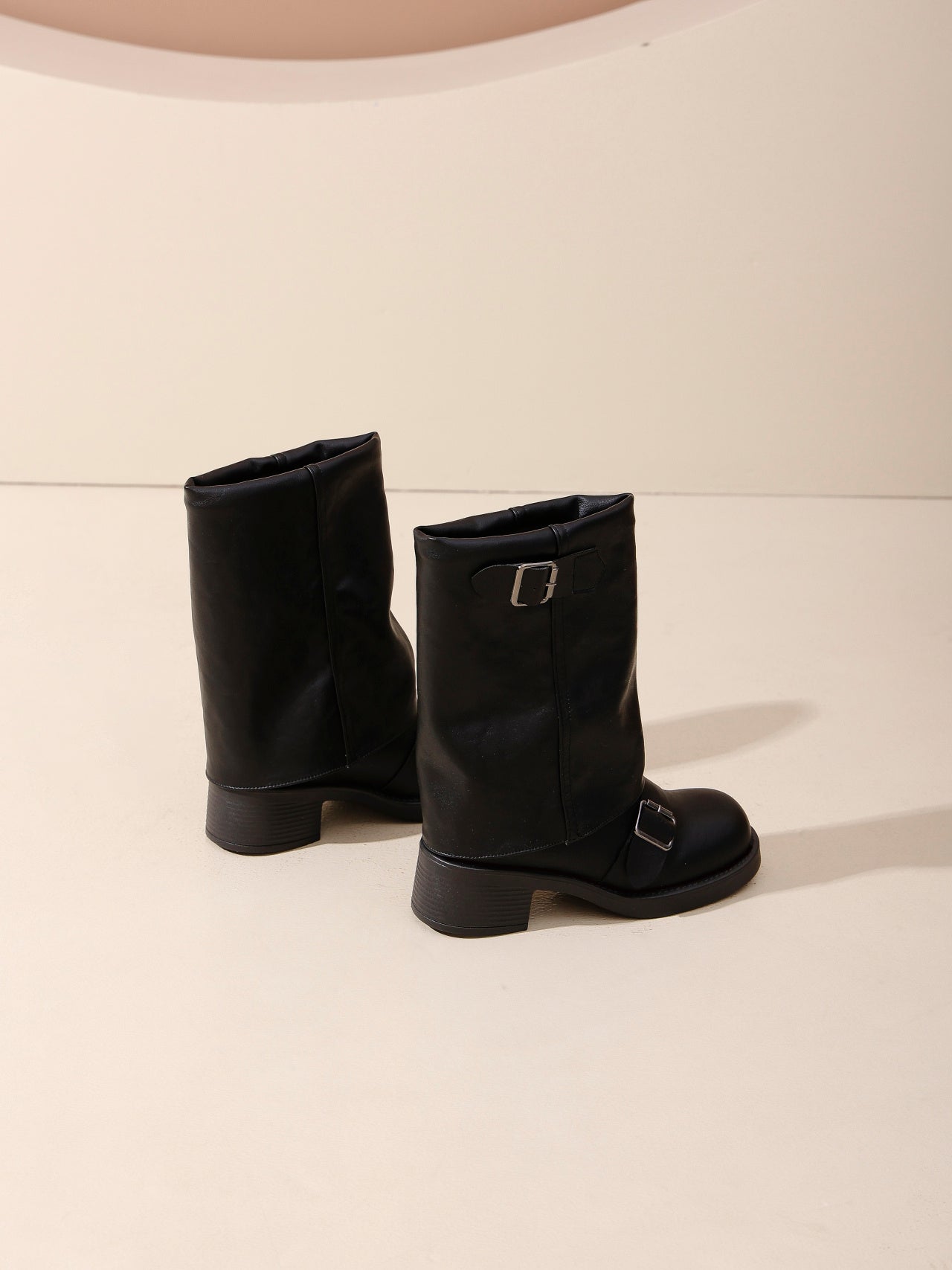 Vintage Style Chunky Heel Leather Boots For Women, Fashion Mid-Calf Boots With Buckle Accents For Comfort And Style