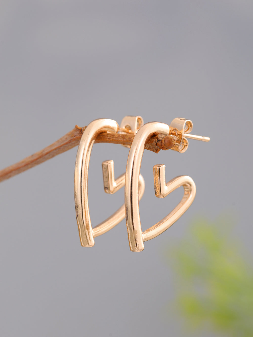 Simple And Cold Style Love Earrings For Women