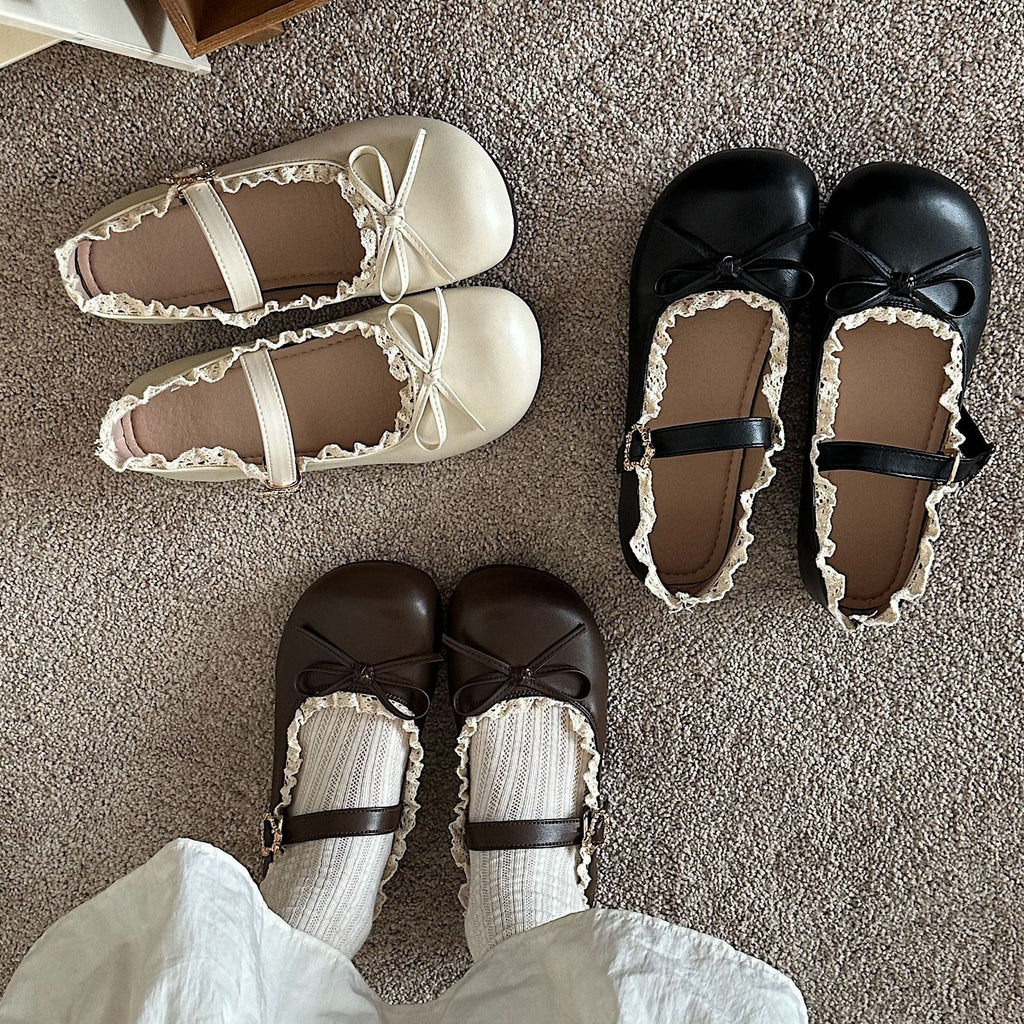 Round Toe Vintage Bow Leather Flat Shoes