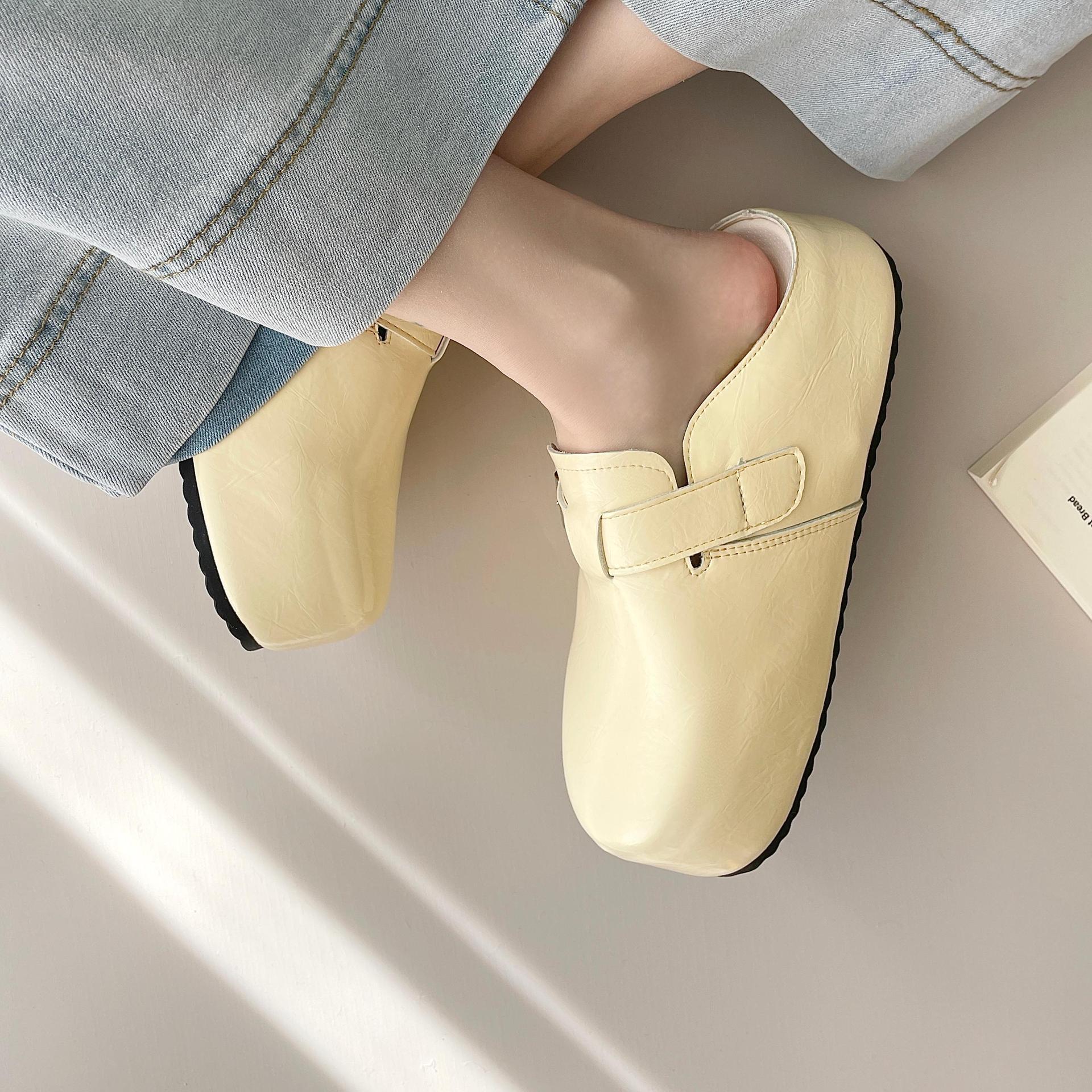 Flat Buckle Casual Sneakers Student All-matching Outer Wear Slippers